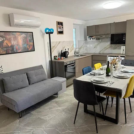 Casa Hanna Garden דירה ורבאניה