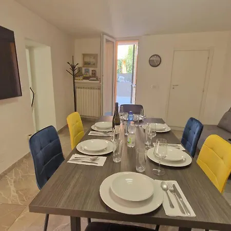 דירה Casa Hanna Garden ורבאניה