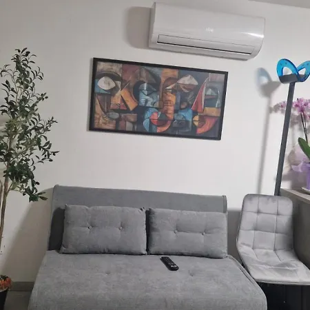 Casa Hanna Garden Apartman Verbania