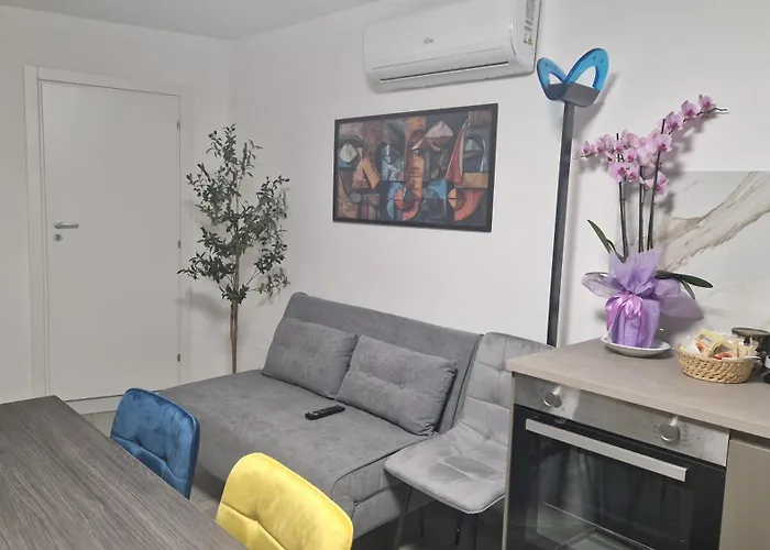 Apartament Casa Hanna Garden *