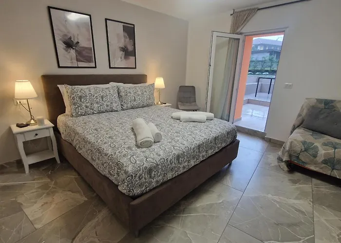 Casa Hanna Garden 아파트 베르바니아